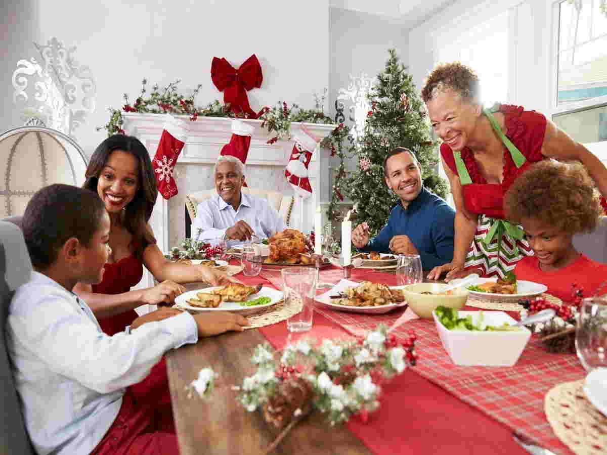 Blending the Holidays - How To Embrace the Season as a Blended Family
